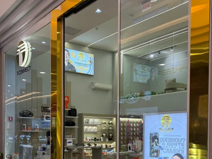 Loja da Thiago Imports no Shopping Sul, em Valparaíso